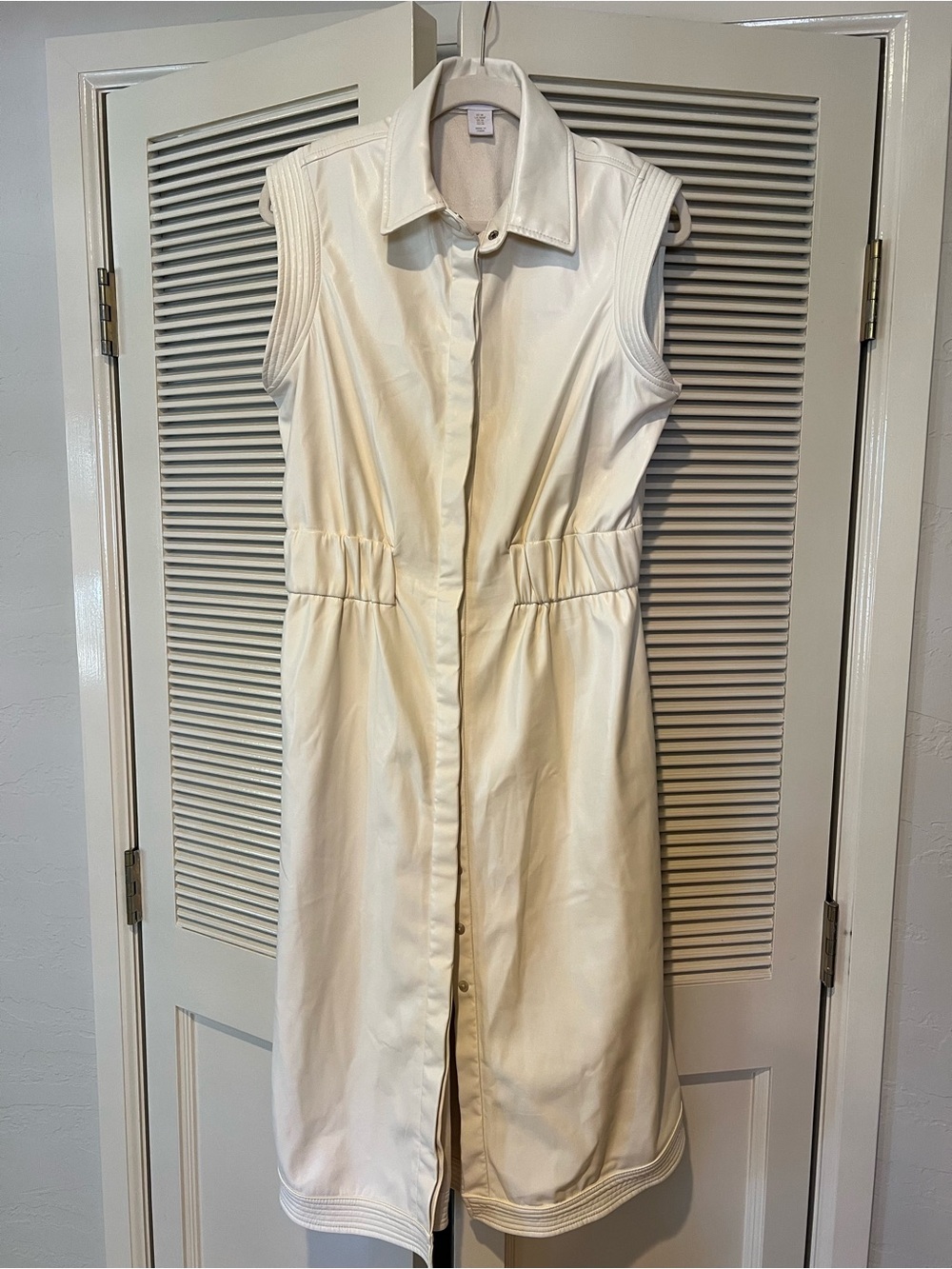 House of Harlow 1960 Sleeveless Cream Button-Front Midi Dress